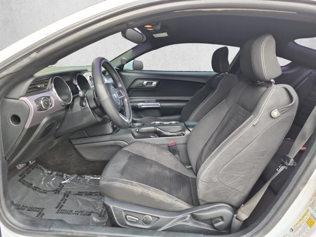 Used 2016 Ford Mustang GT RWD image 7