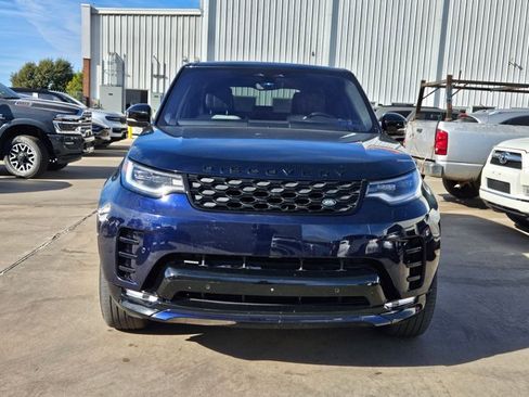 Used 2022 Land Rover Discovery S R-Dynamic image 2