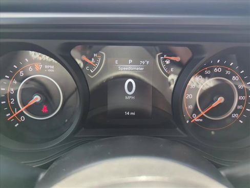 Certified 2025 Jeep Gladiator Sport AWD/4WD image 12