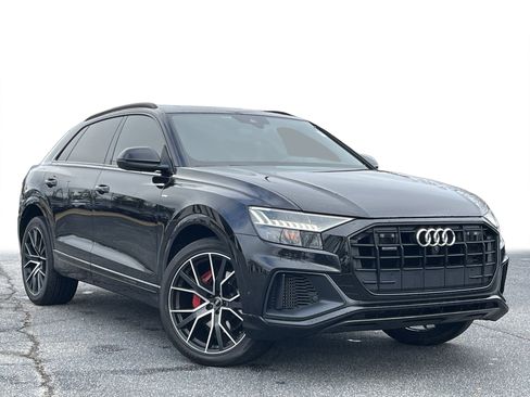 Used 2019 Audi Q8 Prestige image 2
