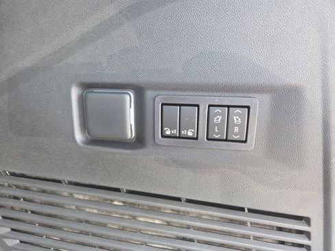 New 2026 Chevrolet Tahoe High Country AWD/4WD image 21
