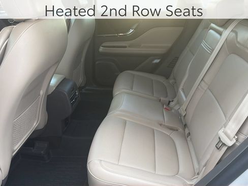 Used 2022 Lincoln Corsair AWD w/ Equipment Group 101A image 6