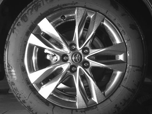 Used 2025 Toyota Sienna XLE w/ XLE Plus Package AWD/4WD image 31