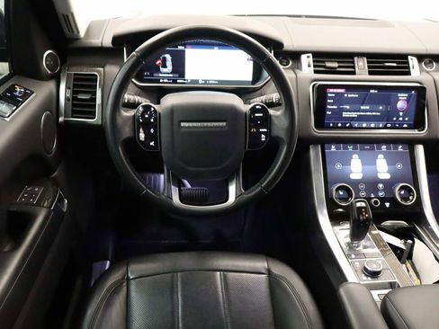 Used 2018 Land Rover Range Rover Sport HSE AWD/4WD image 4