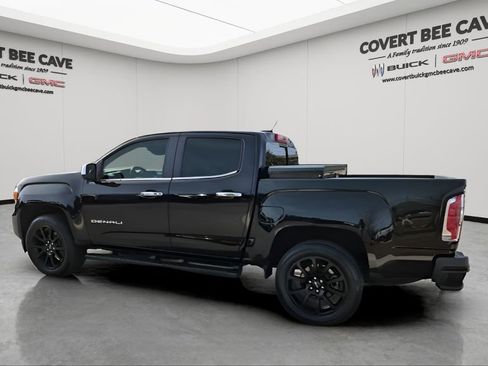 Used 2022 GMC Canyon Denali w/ Denali Black Edition Package image 6