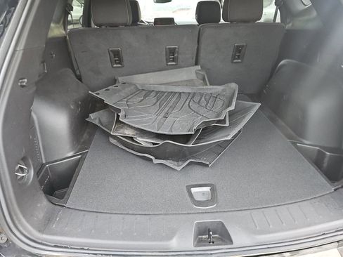 Used 2024 Chevrolet Blazer LT w/ Convenience Package image 17