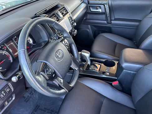 Certified 2023 Toyota 4Runner TRD Off-Road Premium w/ Moonroof Package AWD/4WD image 12