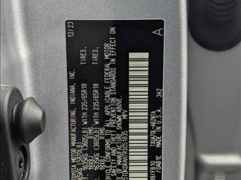 Certified 2024 Toyota Highlander LE image 25