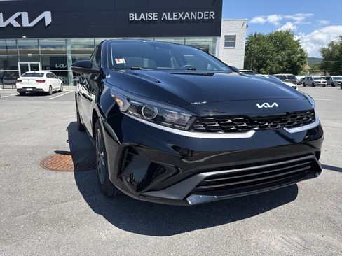 Certified 2024 Kia Forte LXS w/ LXS Technology Package FWD image 1