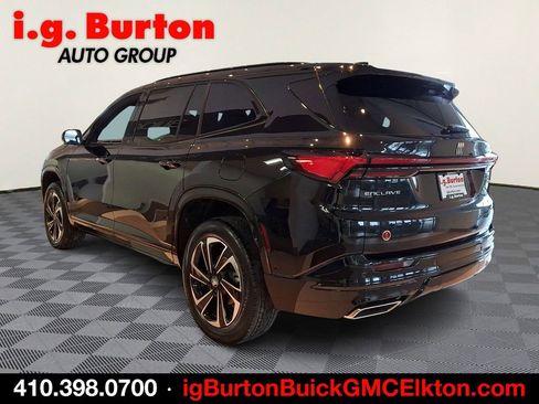 New 2025 Buick Enclave Sport Touring w/ Super Cruise Package image 3