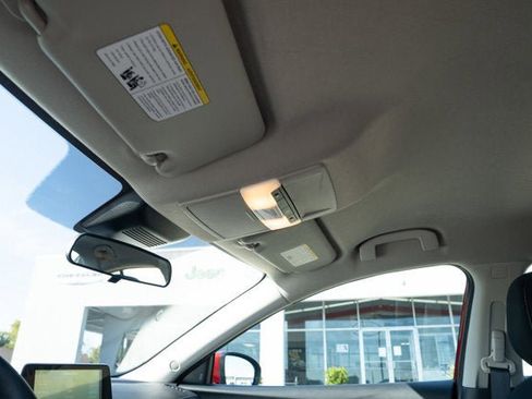 Used 2024 Nissan Sentra SV image 16