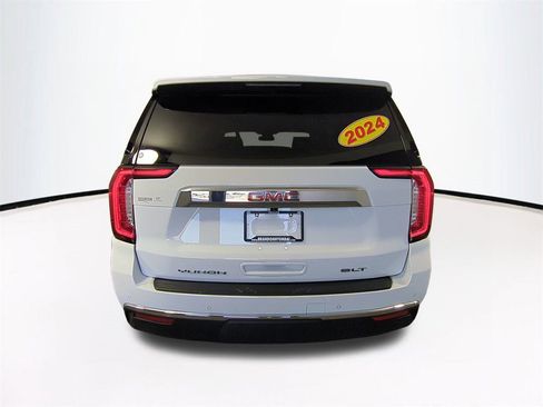 Used 2024 GMC Yukon XL SLT image 6