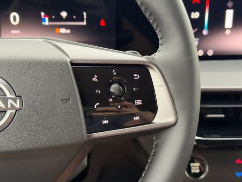 New 2026 Nissan Murano SV AWD/4WD image 11