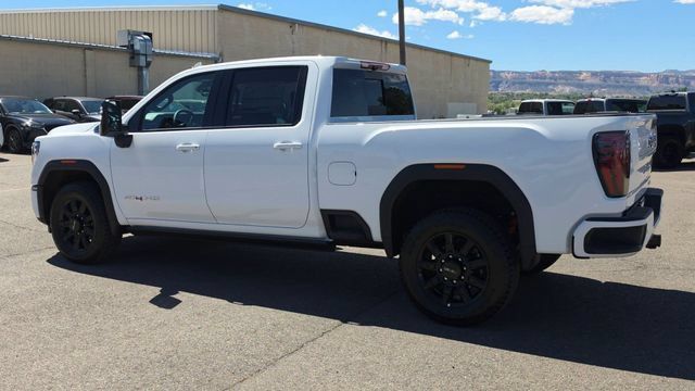 New 2026 GMC Sierra 2500 AT4 w/ AT4 Premium Plus Package AWD/4WD image 7