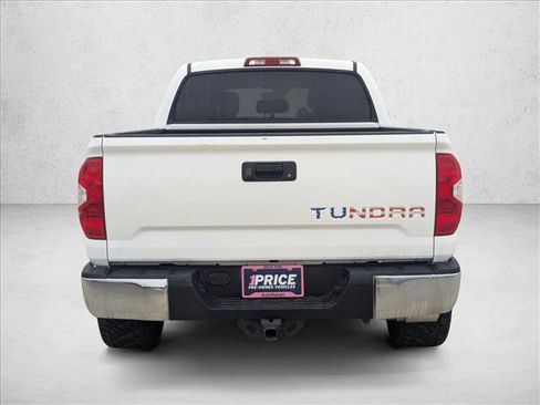 Used 2018 Toyota Tundra SR5 image 6