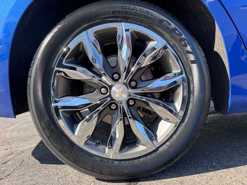 Used 2023 Chevrolet Malibu LT image 32