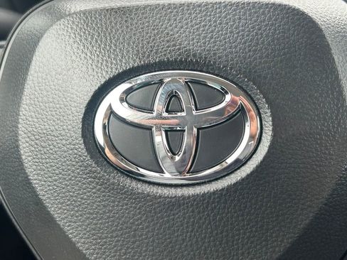 Used 2026 Toyota Corolla LE image 32