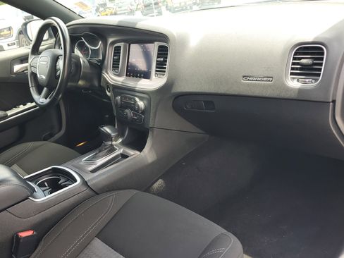 Used 2023 Dodge Charger SXT image 17