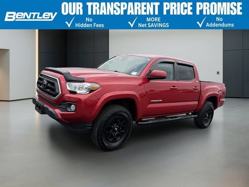 Used 2021 Toyota Tacoma SR5 AWD/4WD image 1