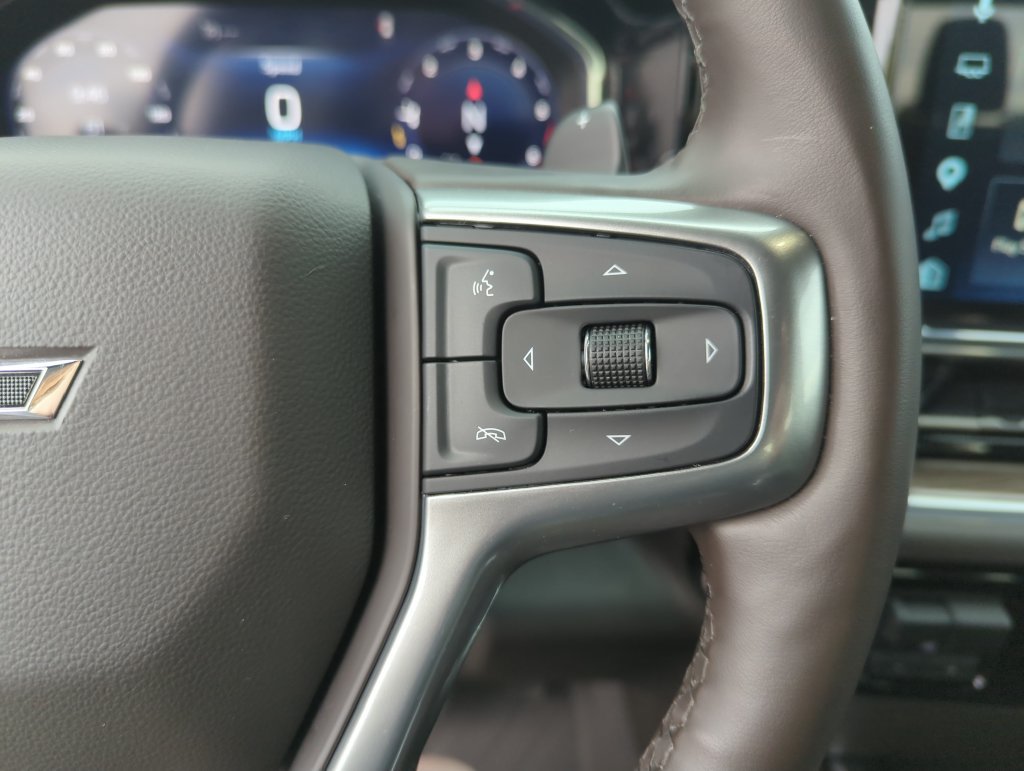 Used 2025 Chevrolet Silverado 1500 RST w/ Max Trailering Package AWD/4WD image 21