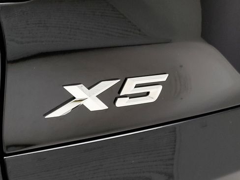 Used 2026 BMW X5 xDrive50e w/ M Sport Package AWD/4WD image 10