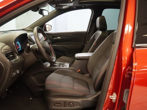 Certified 2023 Chevrolet Equinox RS FWD image 6