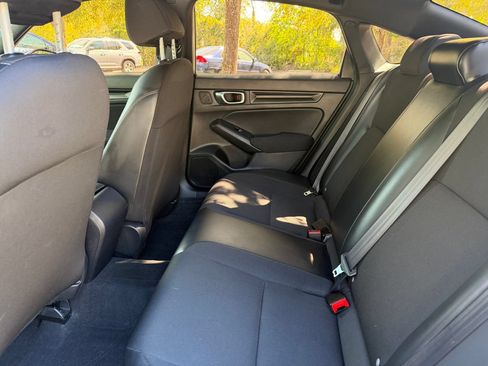 Used 2023 Honda Civic Sport image 11