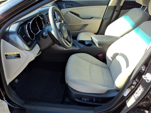 Used 2012 Kia Optima LX w/ Convenience Pkg image 7