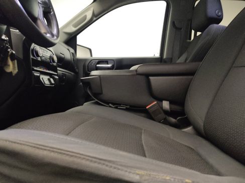 Used 2019 Chevrolet Silverado 1500 W/T w/ WT Safety Package RWD image 17