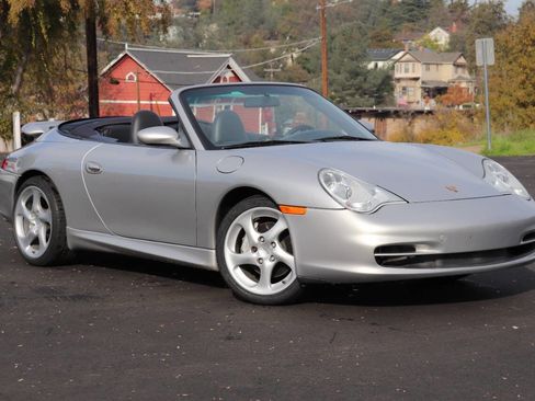 Used 2003 Porsche 911 Carrera 4 image 1