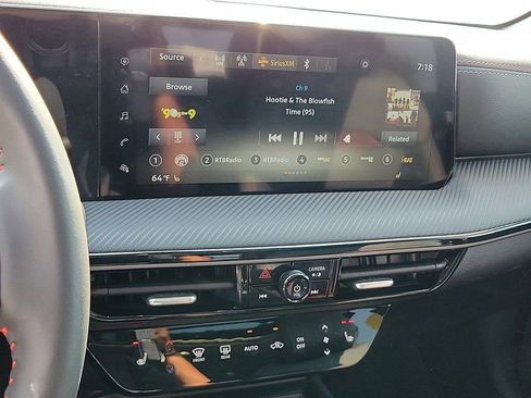 New 2025 Nissan Kicks SR w/ SR Premium Package image 11