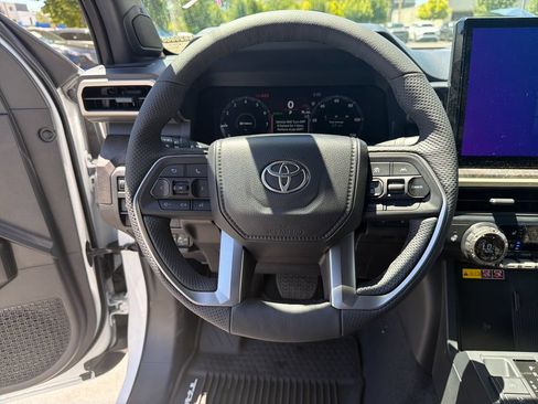 New 2026 Toyota Tacoma Limited AWD/4WD image 15