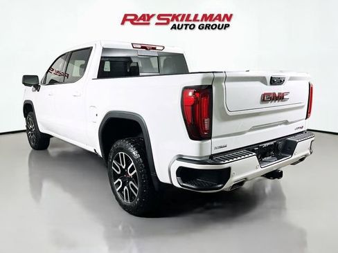 Used 2025 GMC Sierra 1500 AT4 w/ AT4 Premium Package image 5