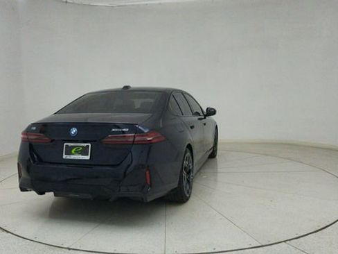 Used 2025 BMW i5 xDrive40 w/ M Sport Package image 73