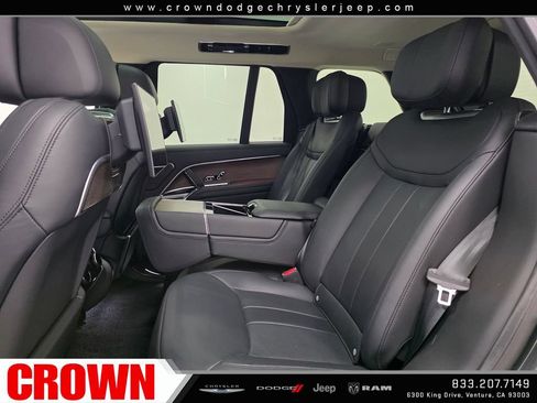 Used 2025 Land Rover Range Rover Autobiography AWD/4WD image 18