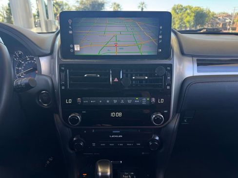 Used 2023 Lexus GX 460 Premium image 9
