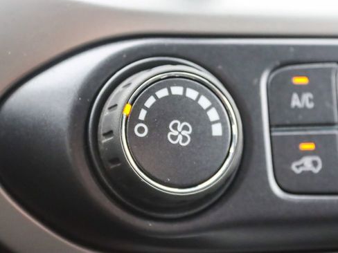 Used 2021 Chevrolet Colorado LT w/ Safety Package image 26