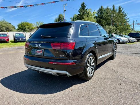 Used 2017 Audi Q7 3.0T Prestige AWD/4WD image 5