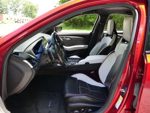 Used 2022 Cadillac CT5 V Blackwing w/ Carbon Fiber Package 2 RWD image 30