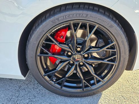 Used 2023 Chevrolet Corvette Stingray Preferred Conv w/ Z51 Performance Package image 10