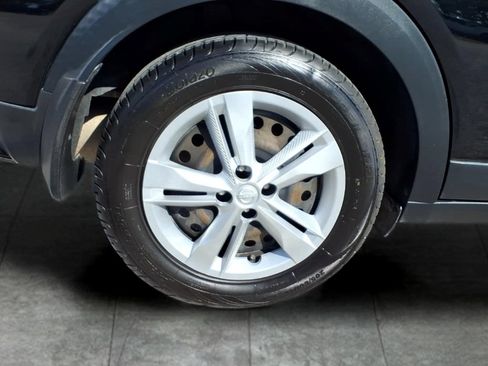 Used 2022 Nissan Kicks S FWD image 26