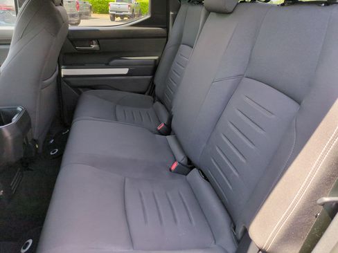 Used 2024 Toyota Tacoma TRD Off-Road AWD/4WD image 29