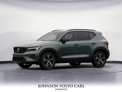 New 2026 Volvo XC40 B4 Core