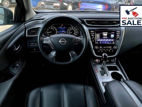Used 2023 Nissan Murano SV image 5