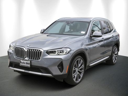 Certified 2023 BMW X3 sDrive30i w/ Convenience Package image 3