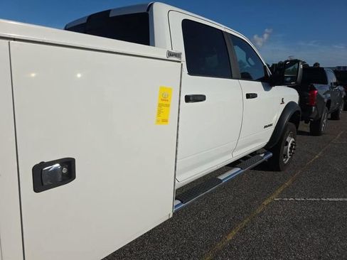 Used 2023 RAM 4500 SLT w/ Quick Order Package 2YG SLT AWD/4WD image 4