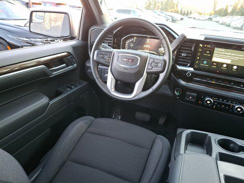 Certified 2024 GMC Sierra 1500 Elevation image 14