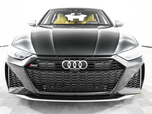 New 2025 Audi RS 7 performance Sportback image 2