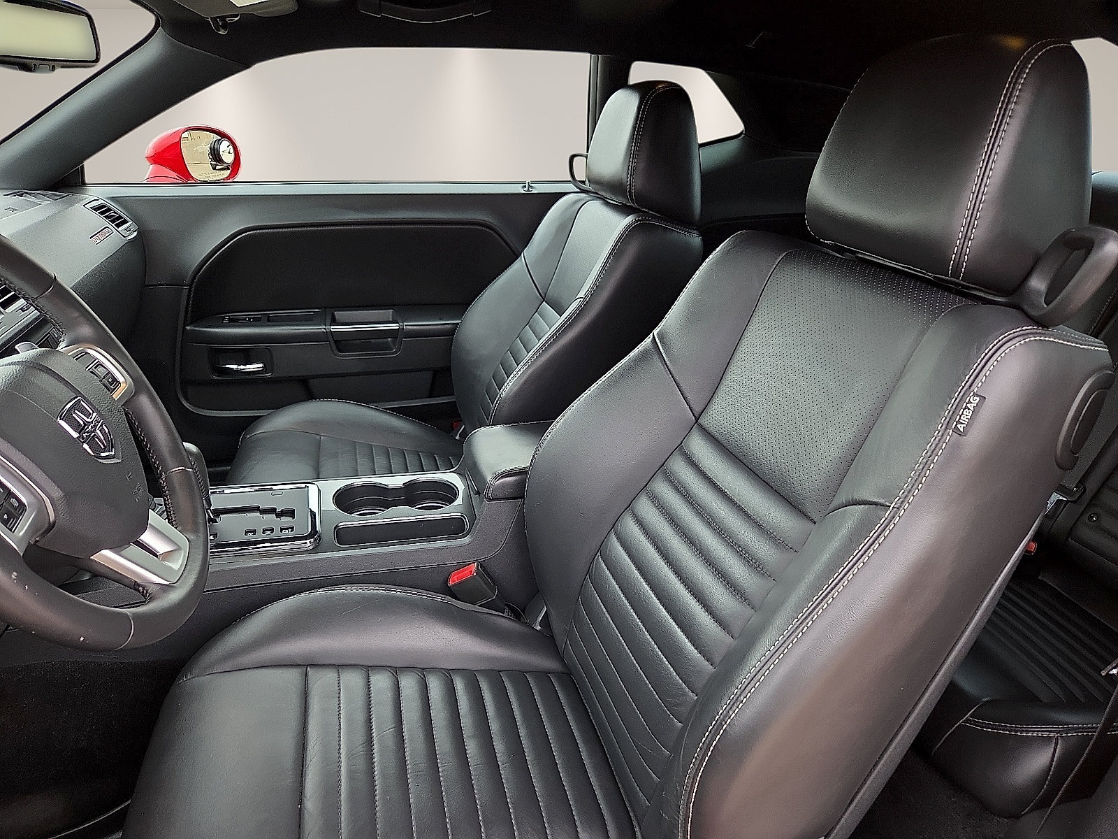Used 2014 Dodge Challenger SXT Plus RWD image 13
