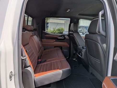 Used 2023 GMC Sierra 1500 Denali Ultimate AWD/4WD image 27